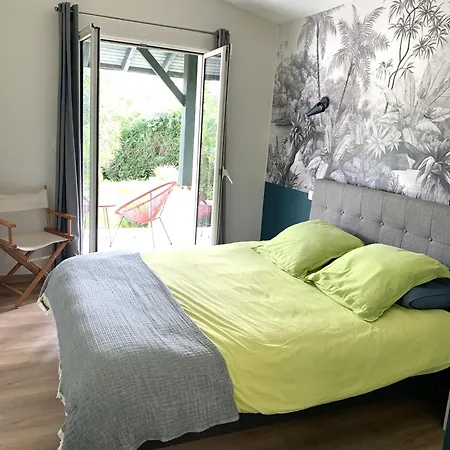 Ongizatea Au Calme Avec Piscine Et Vue Montagne * אורונייה